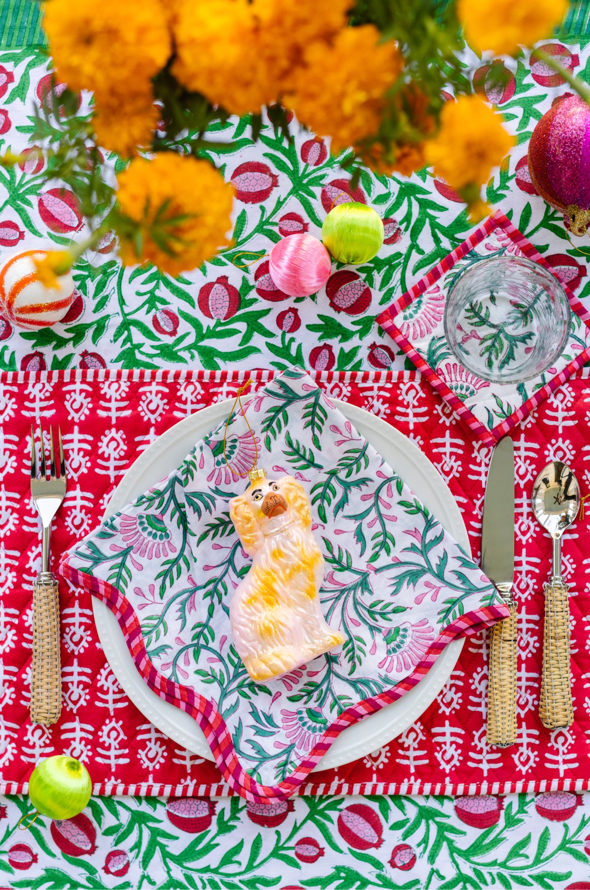 SURPRISE YOUR DINNER PARTY GUESTS