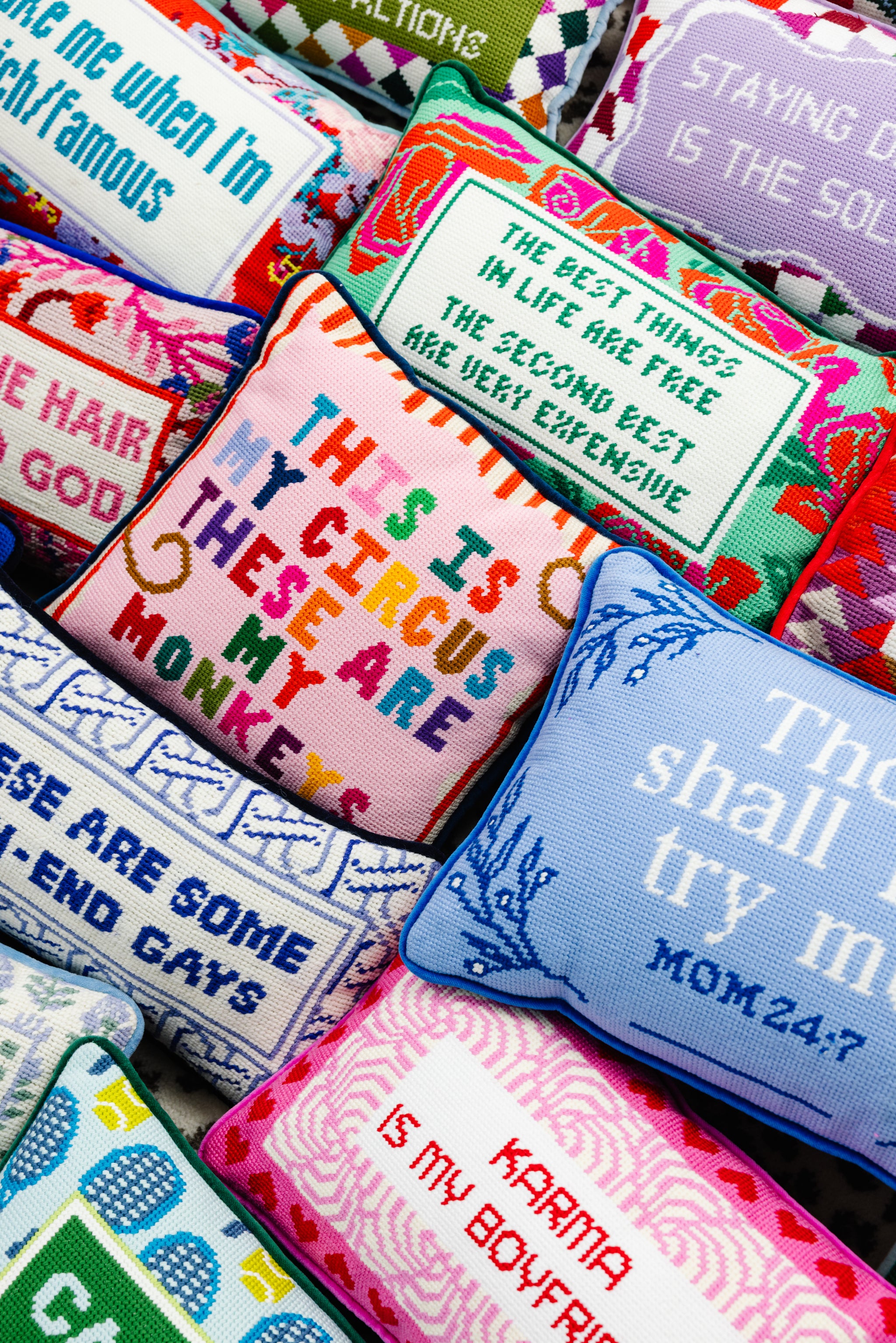 平成フラミンゴ クッション 2025年最新】平成フラミンゴ クッションの人気アイテム - メルカリ