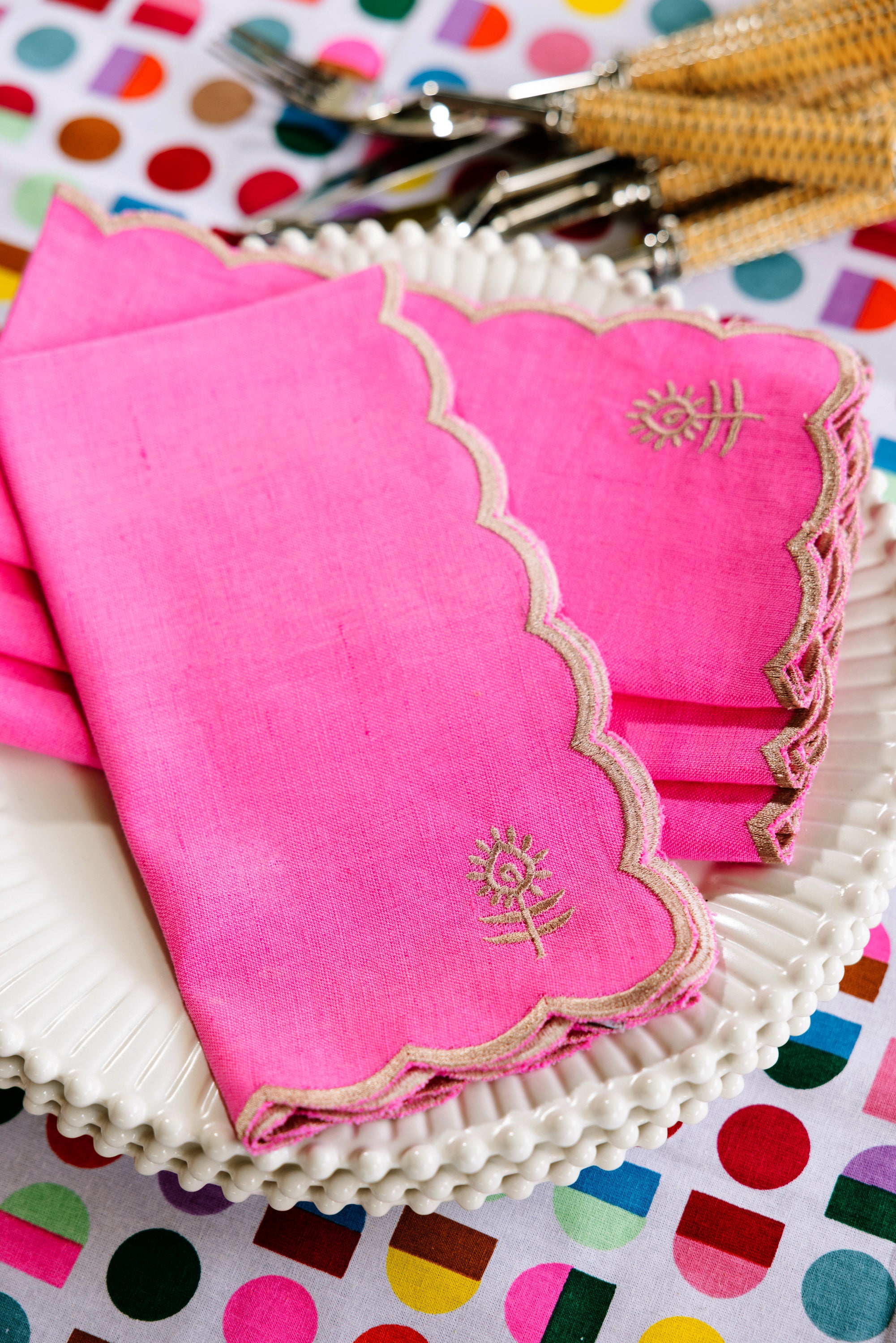 Furbish Studio - Icon Linen Napkin S/4 - Hot Pink + Khaki
